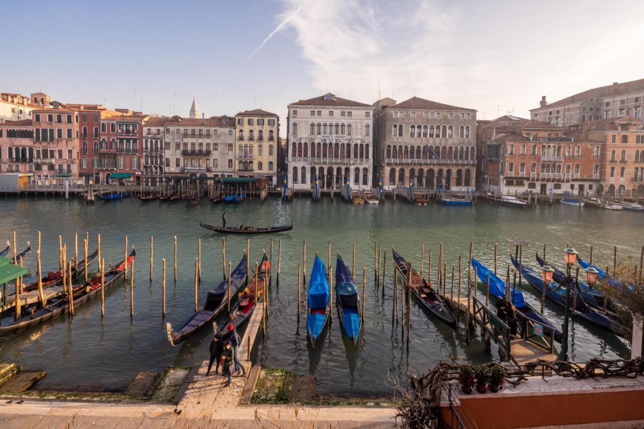 Design Apartment With Balcony On The Grand Canal R&R Βενετία Εξωτερικό φωτογραφία